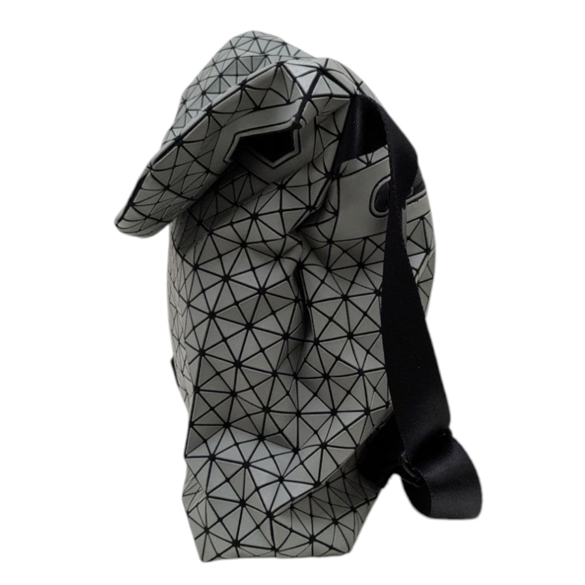 BAO BAO ISSEY MIYAKE KURO FROGGY REFLECTOR ショルダーバッグ FROGGY – isseymiyake.com