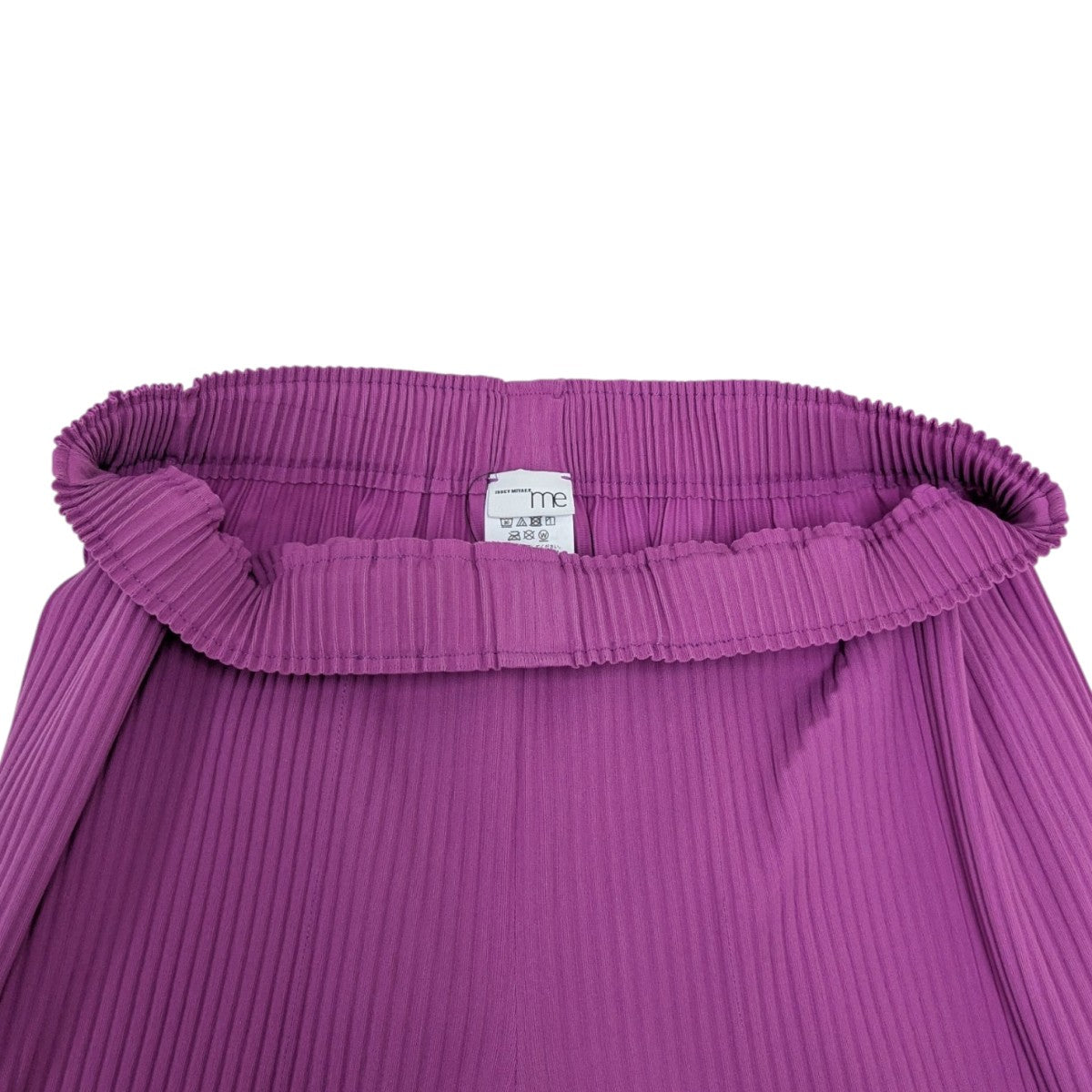 ISSEY MIYAKE(イッセイミヤケ) プリーツワイドパンツ MI44KF634
