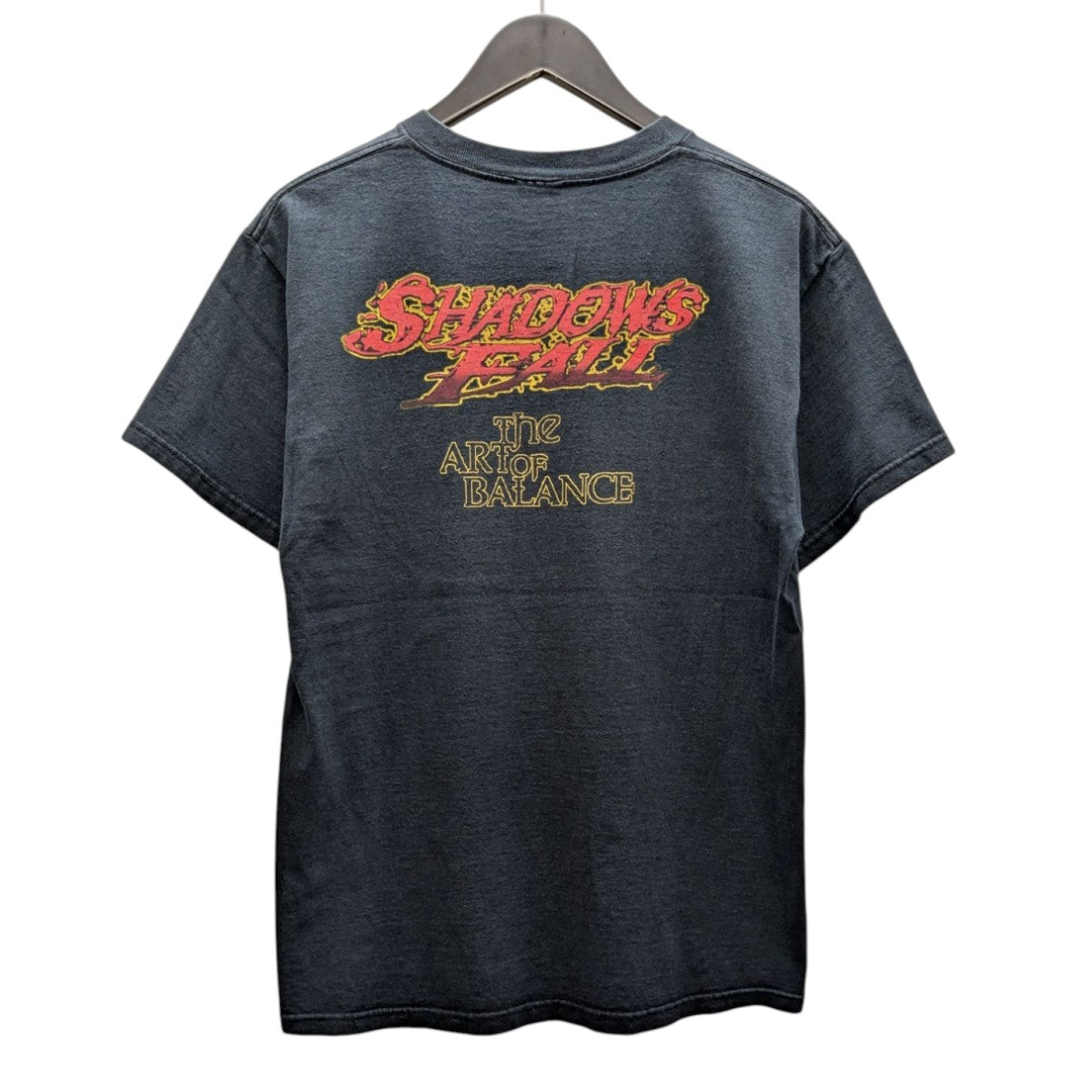 SHADOWS FALL Tシャツ