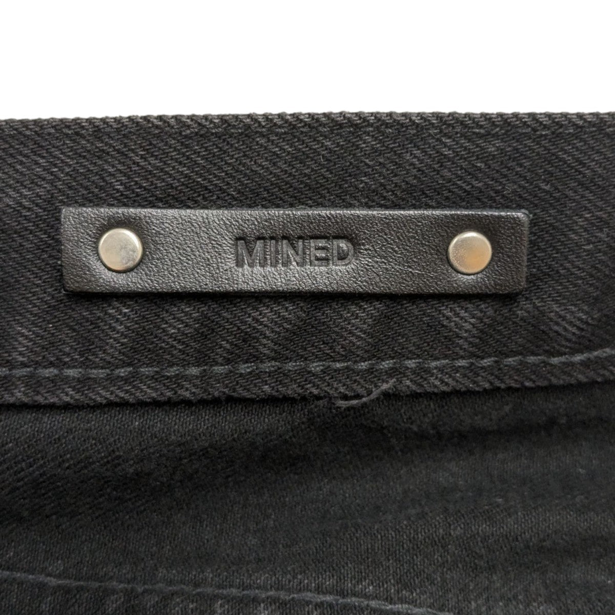 N．Tapered 5pockeダメージ加工デニムパンツ