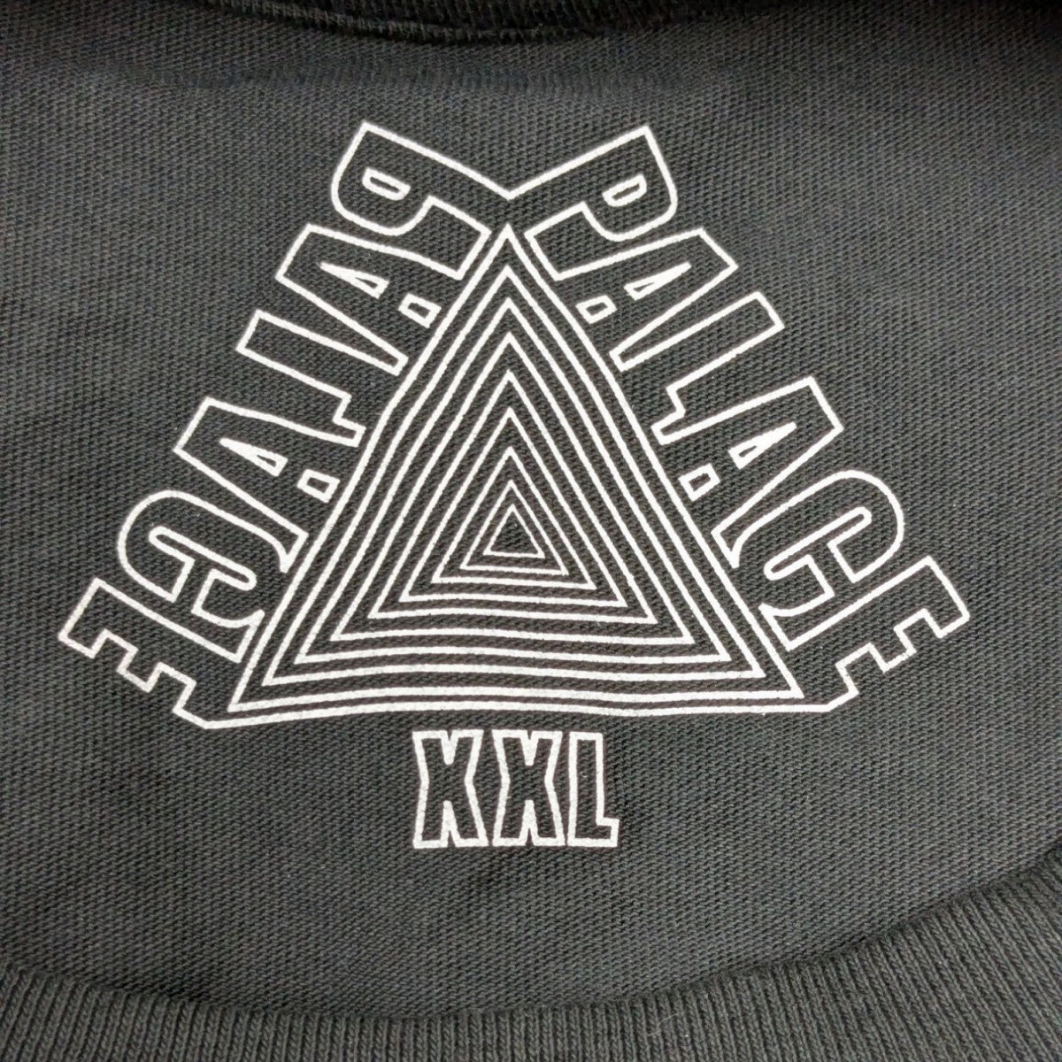 トップス PALACE Osaka T-Shirt Osaka T-Shirt Black - Palace Osaka 2025 - Palace Community