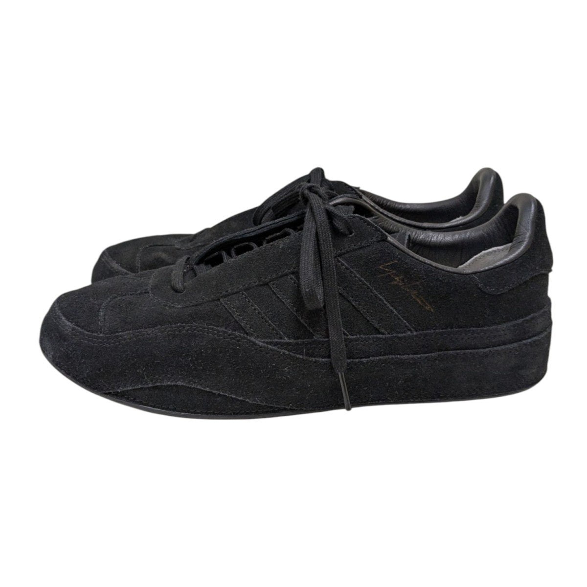 Y-3 ワイスリー Gazelle Sneakersローカットスニーカー ブラック セール】Y-3 GAZELLE（スニーカー）｜Y-3（ワイスリー）の