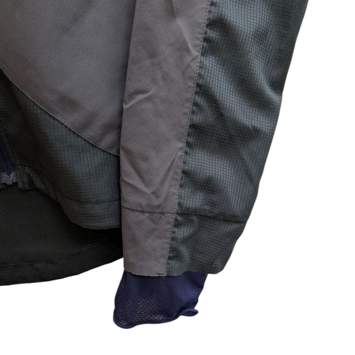 NIKE×UNDERCOVER GYAKUSOU ナイロンジャケット703041-015 703041-015