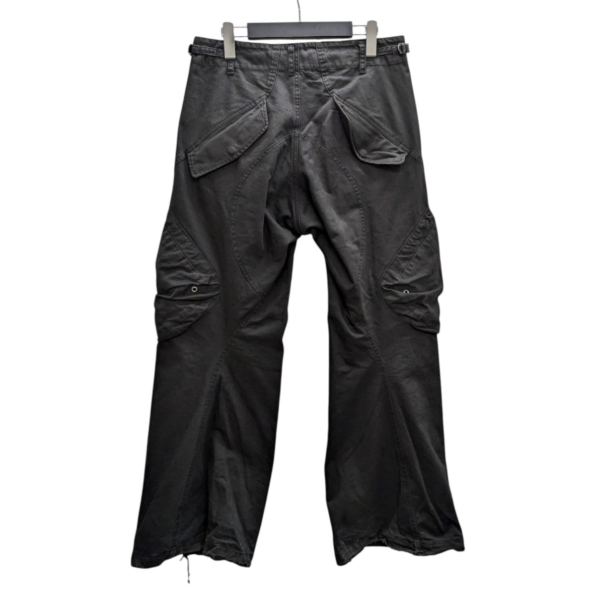 NVRFRGT(ネバーフォーゲット) 25SS3D TWISTED CARGO PANTS
