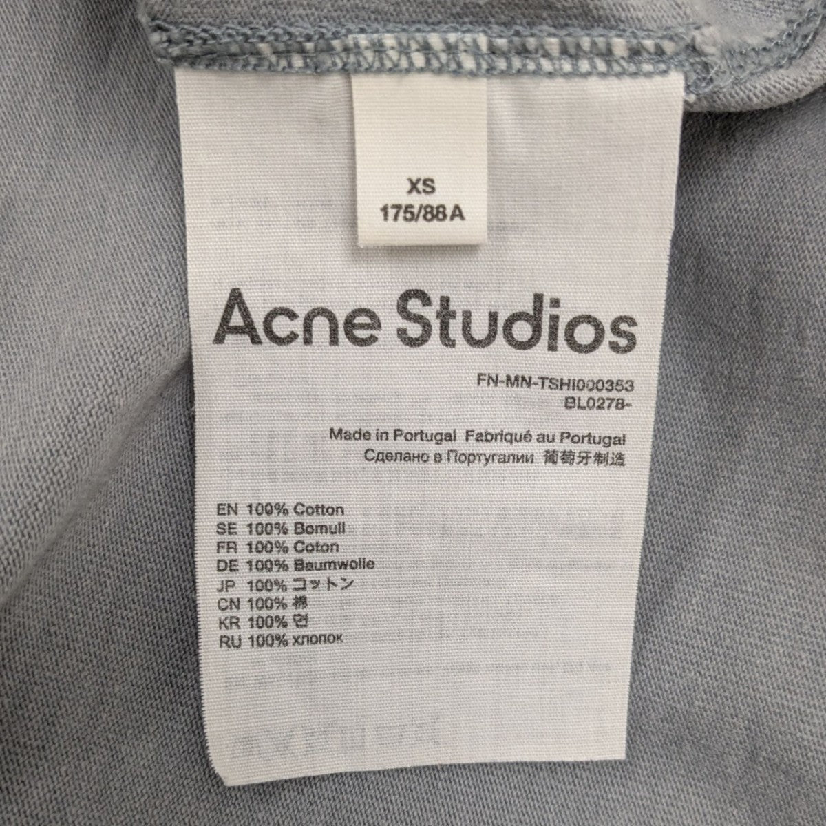 Acne Studios 半袖Tシャツ グレー ロゴ入り Acne Studios ロゴ Tシャツ | グレー | FARFETCH JP
