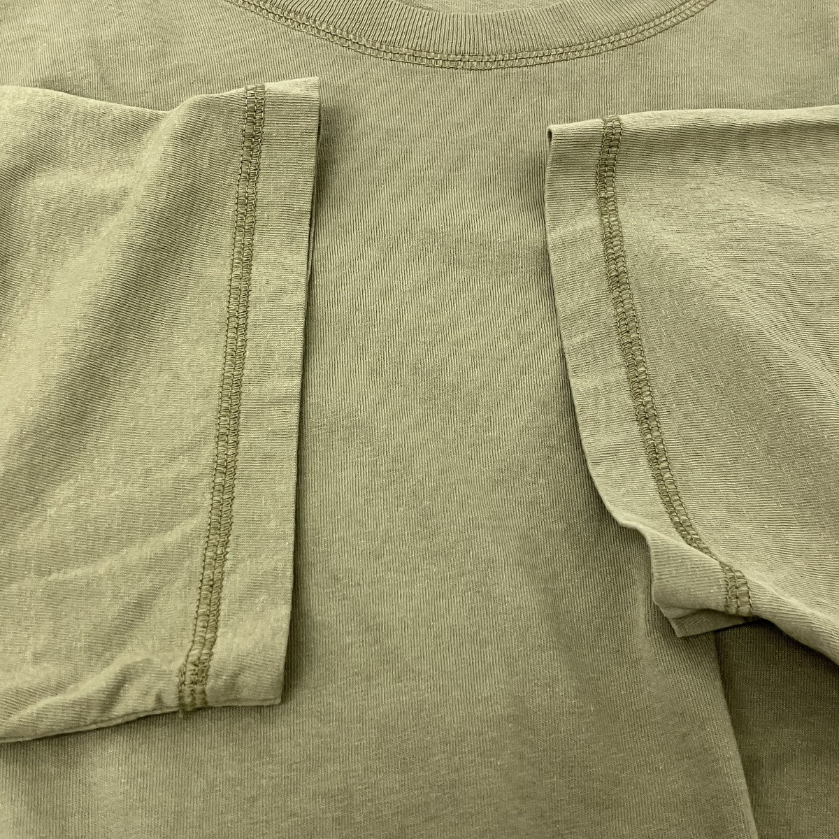 Ｔシャツ