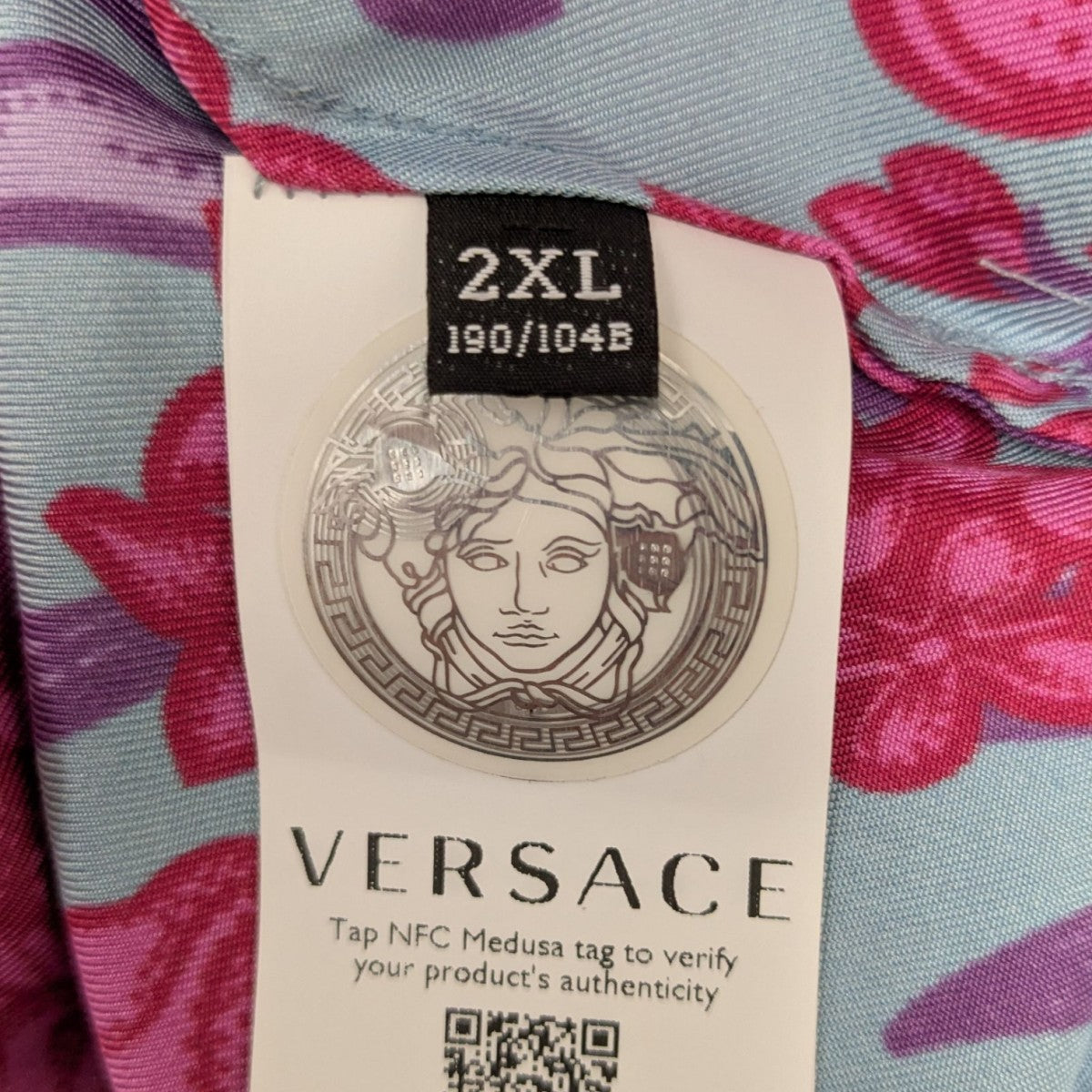 VERSACE メデューサ刺繍 タンクトップ 刺繍入り タンクトップ メドゥーサ | VERSACE JP