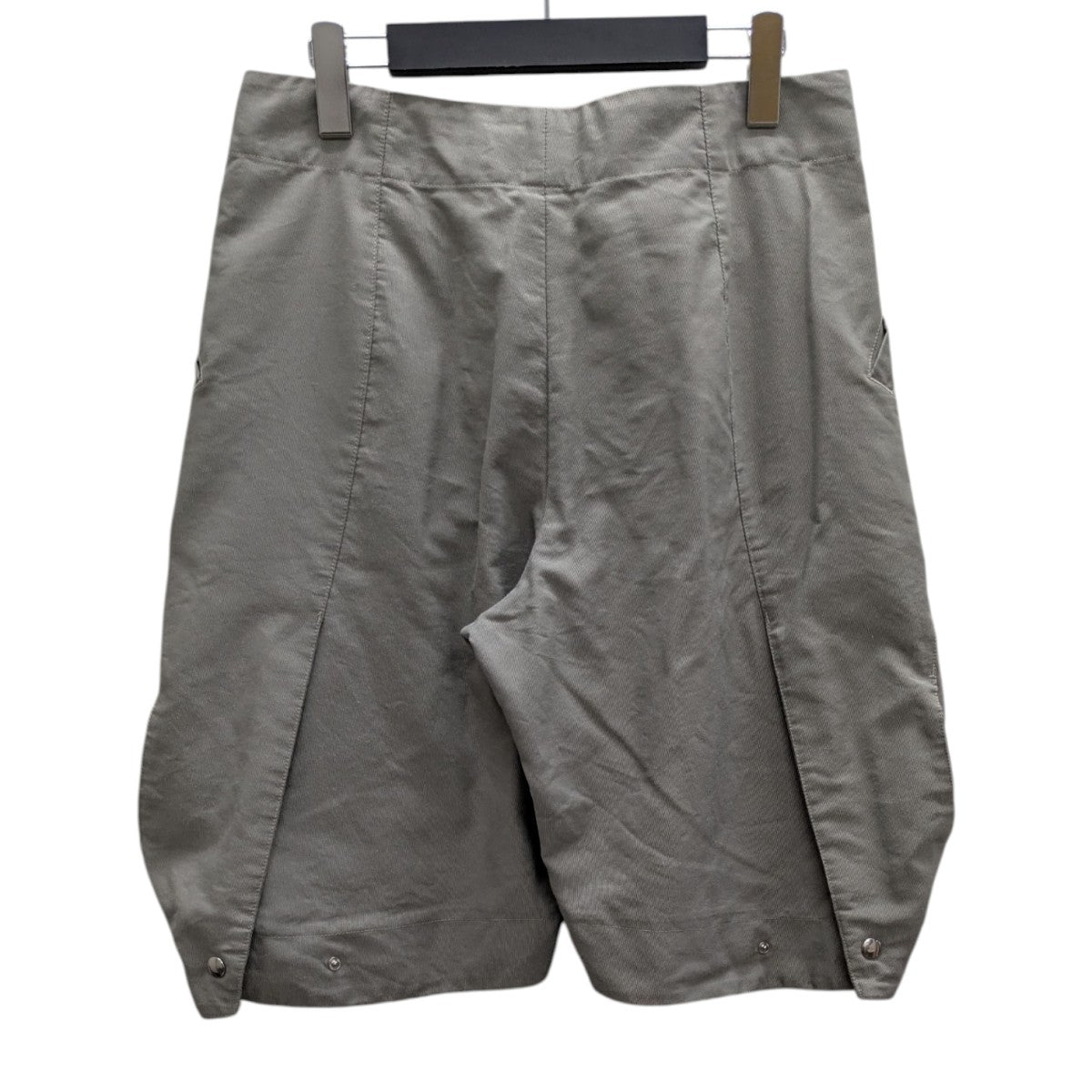 ARCHIVARIUS ショートパンツ 古着・中古-3枚目のアイテム画像