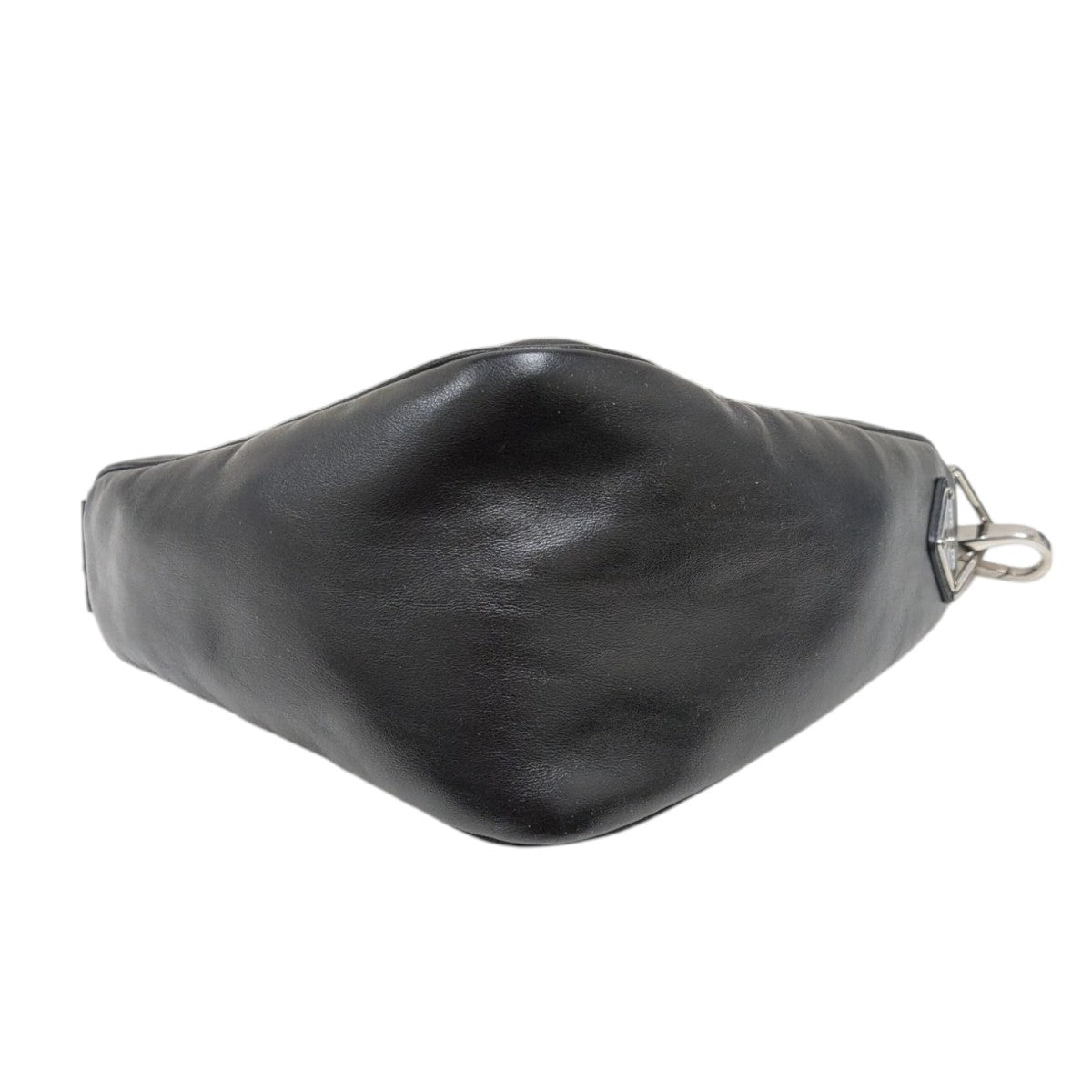 PRADA(プラダ) トライアングル レザー ショルダーバッグ1BH190