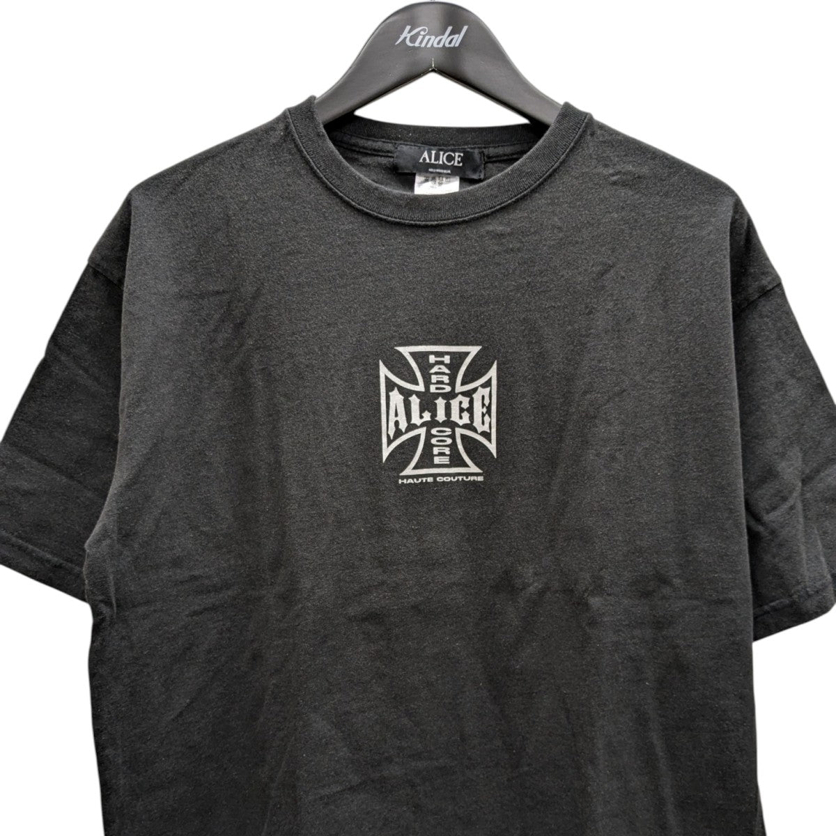 ロゴプリントTシャツ