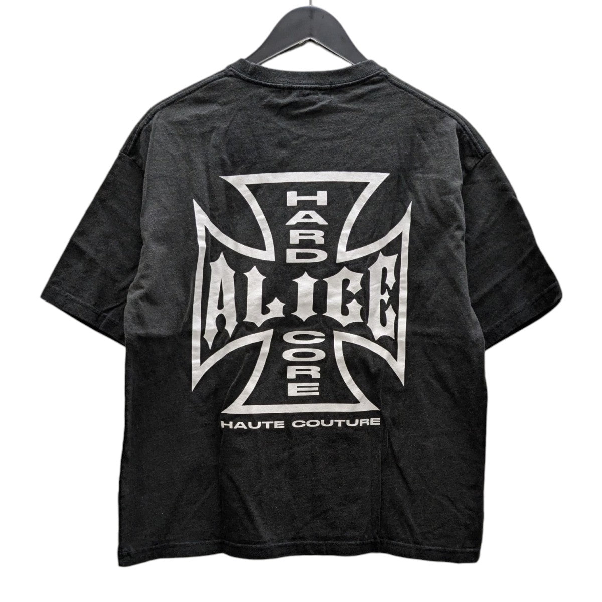 ロゴプリントTシャツ
