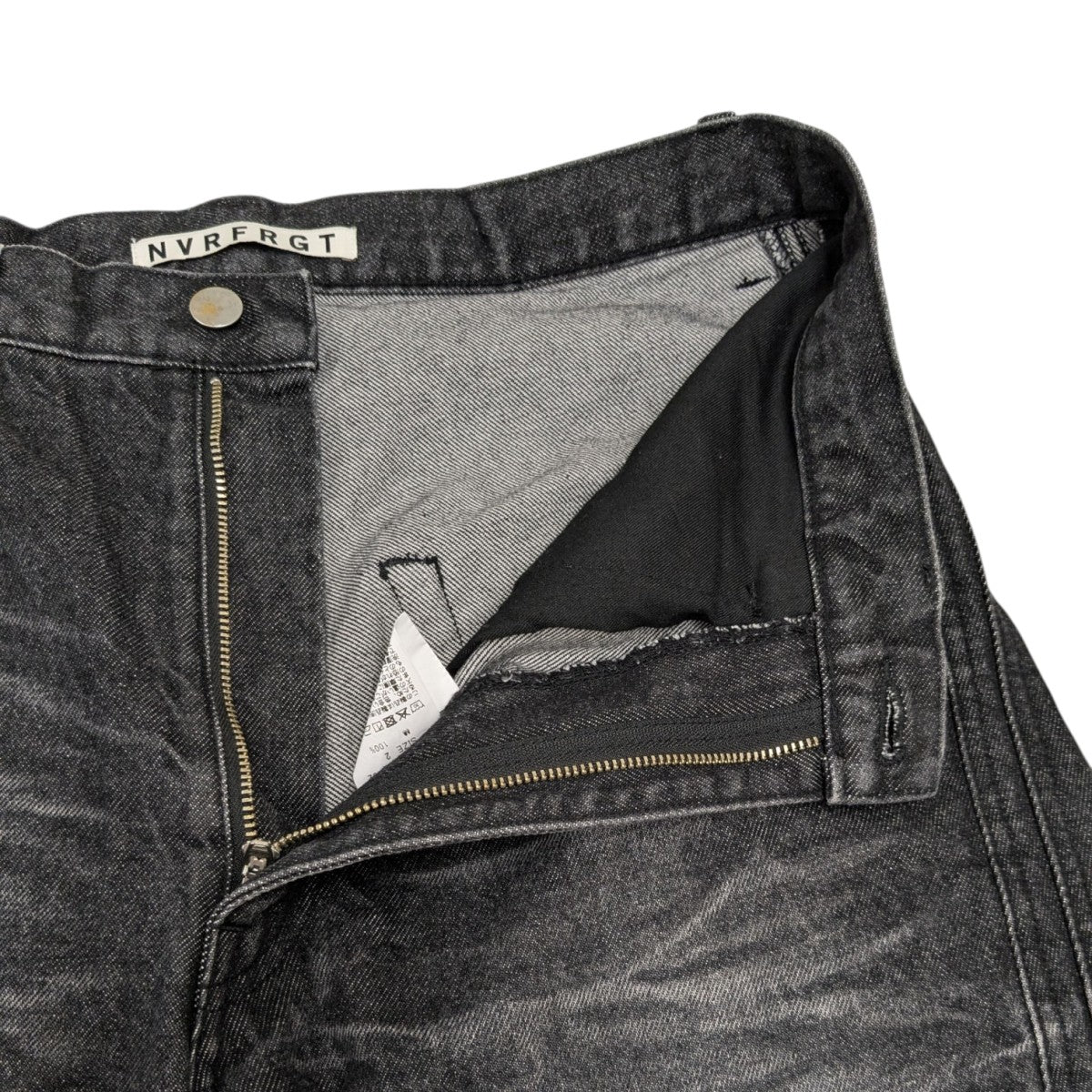 パンツ NVRFRGT 3d twisted wide leg half jeans azmbqV9FN9tU.jpg?width=768