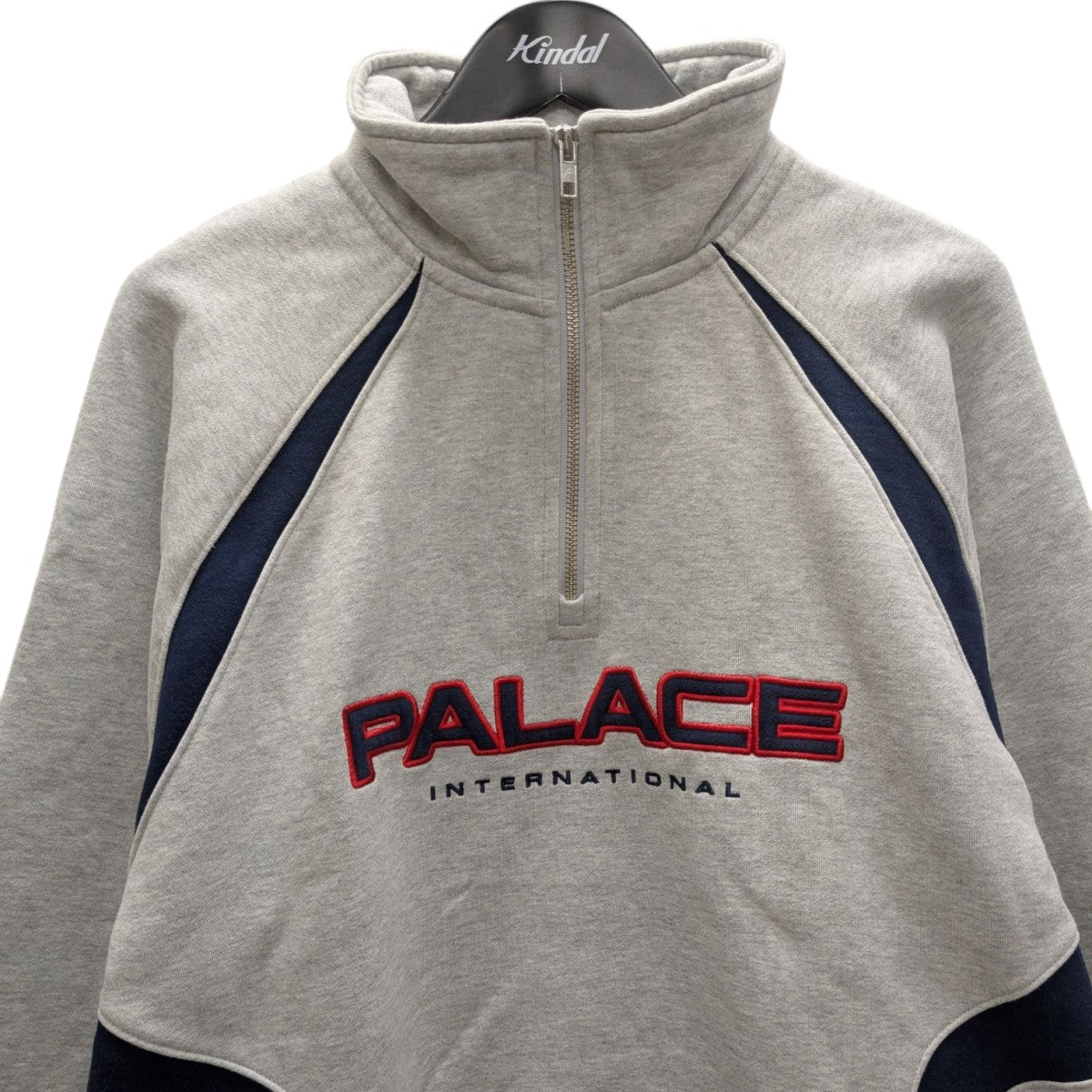 PALACE(パレス) 24AWINTERNATIONAL 1 4 ZIPハーフジップスウェット
