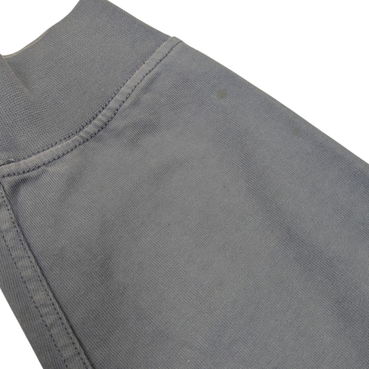 STONE ISLAND(ストーンアイランド) クルーネックスウェット