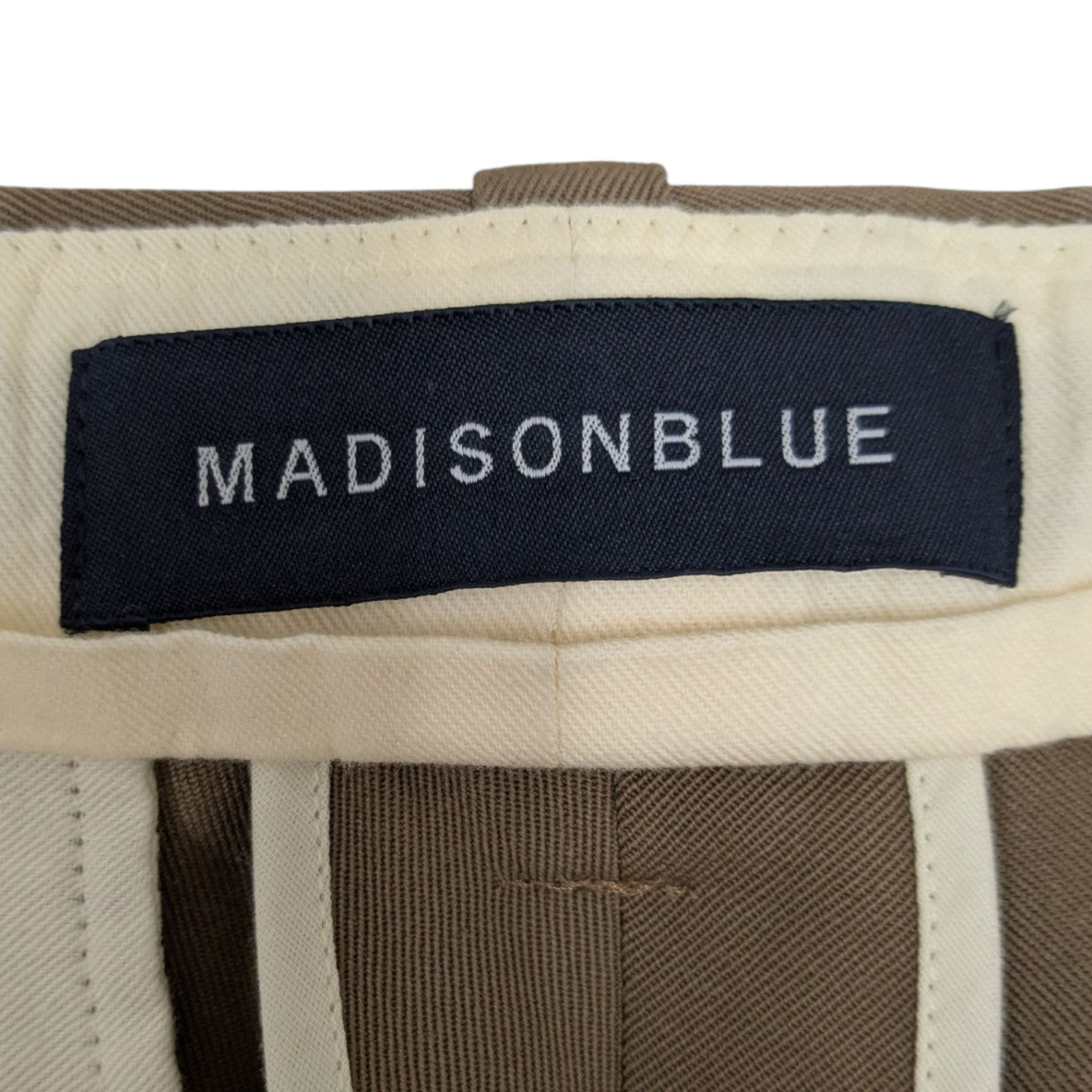 MADISONBLUE  ウールハイウェストチノ MADISONBLUE - マディソンブルー ベージュ ハイウエスト パンツ