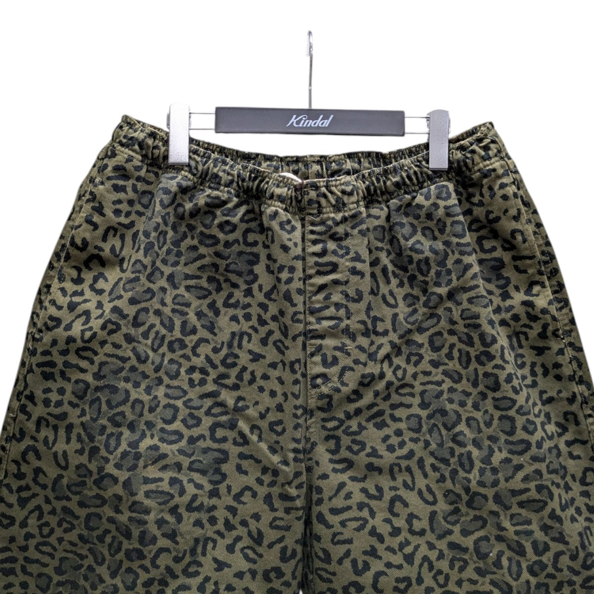 stussy(ステューシー) レオパードショートパンツ グリーン
