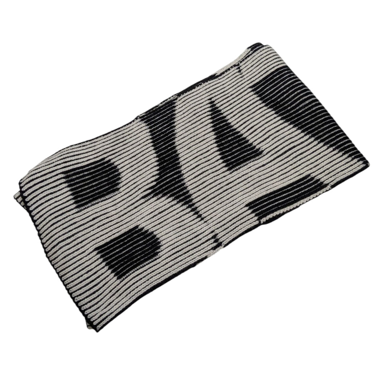 BALENCIAGA(バレンシアガ) ロゴマフラー 675328 ホワイト×ブラック