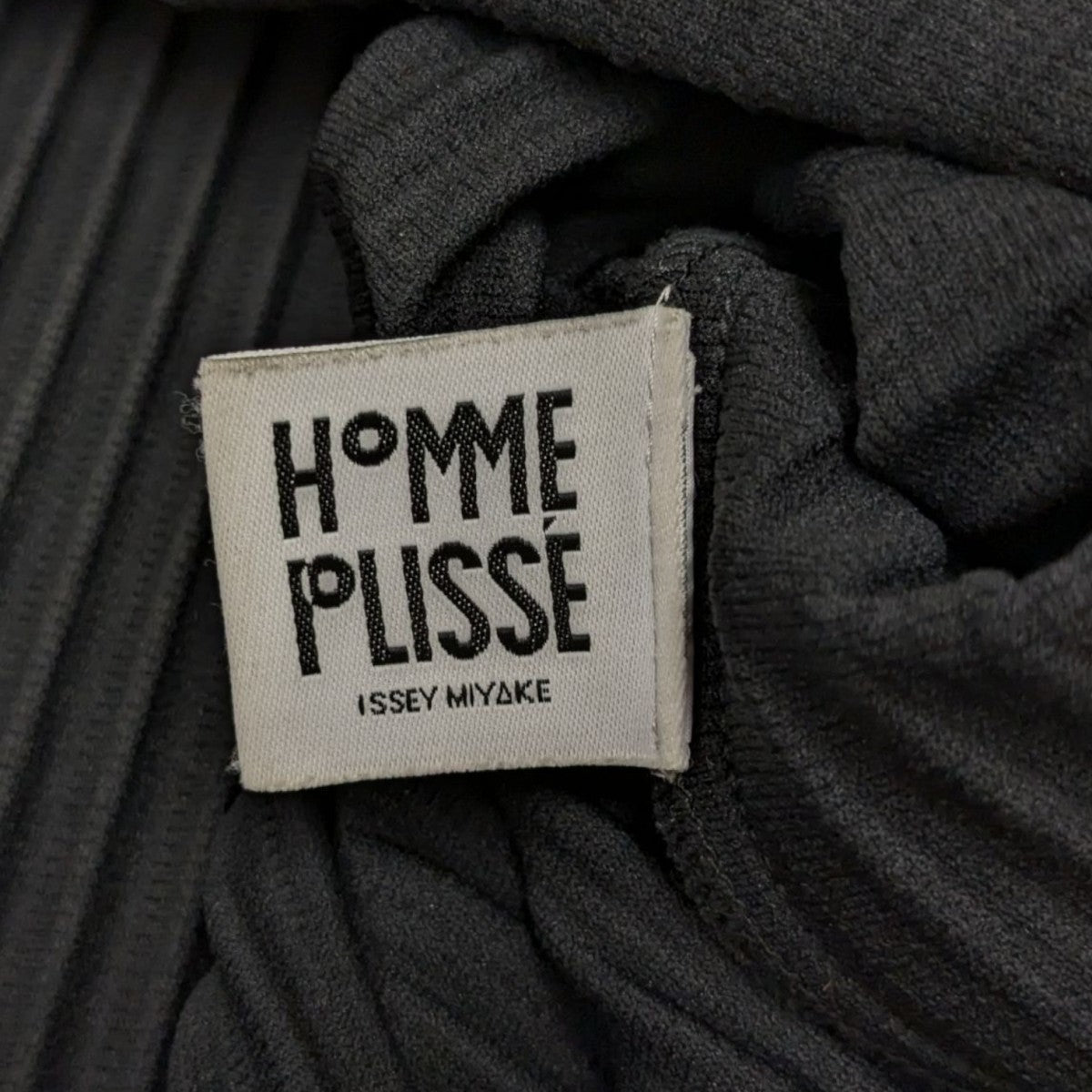 HOMME PLISSE ISSEY MIYAKE(イッセイミヤケオムプリッセ