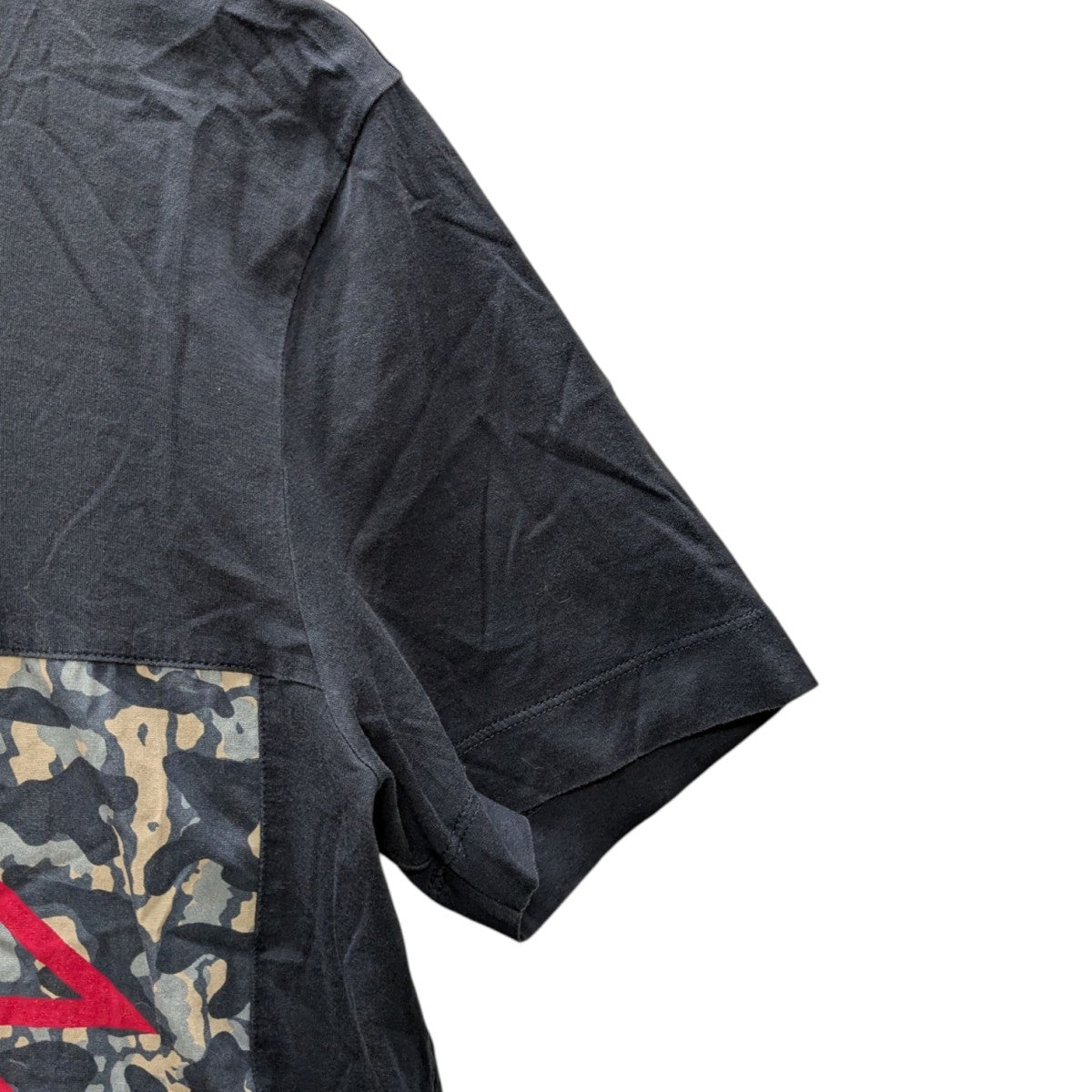 迷彩ロゴTシャツrm141m h5jr07jez