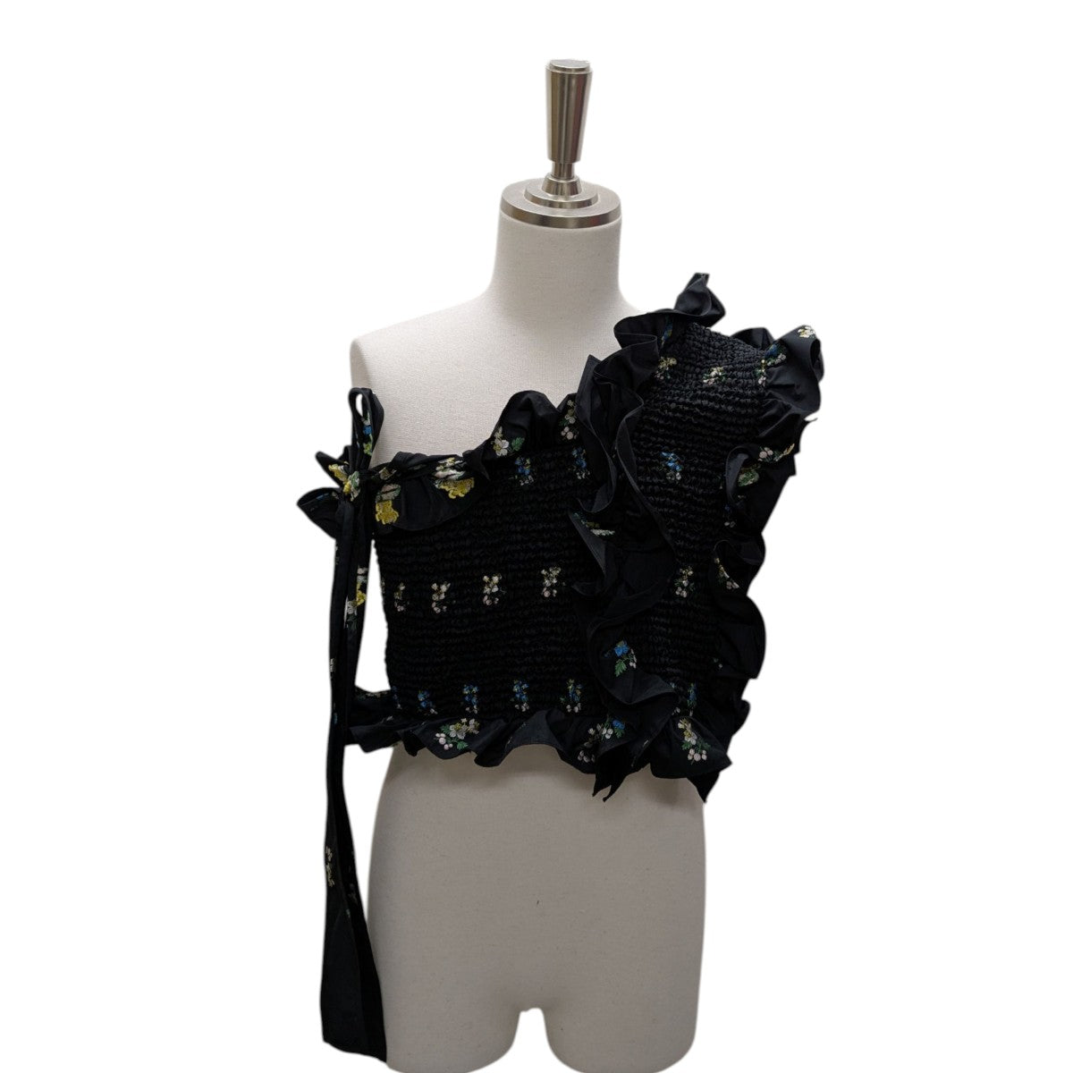 セシリーバンセン Cecilie Bahnsen ASYMMETRICAL SMOCKED CAMI 花柄 キャミソール ブラック サイズ：M/L Cecilie Bahnsen(セシリーバンセン) ASYMMETRICAL SMOCKED CAMI