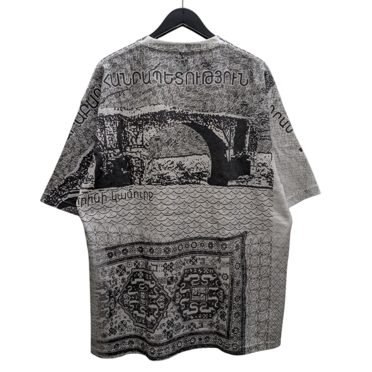 LES SIX(レシス) greed tee(AZ)プリントTシャツfyrtiosju-8-gt