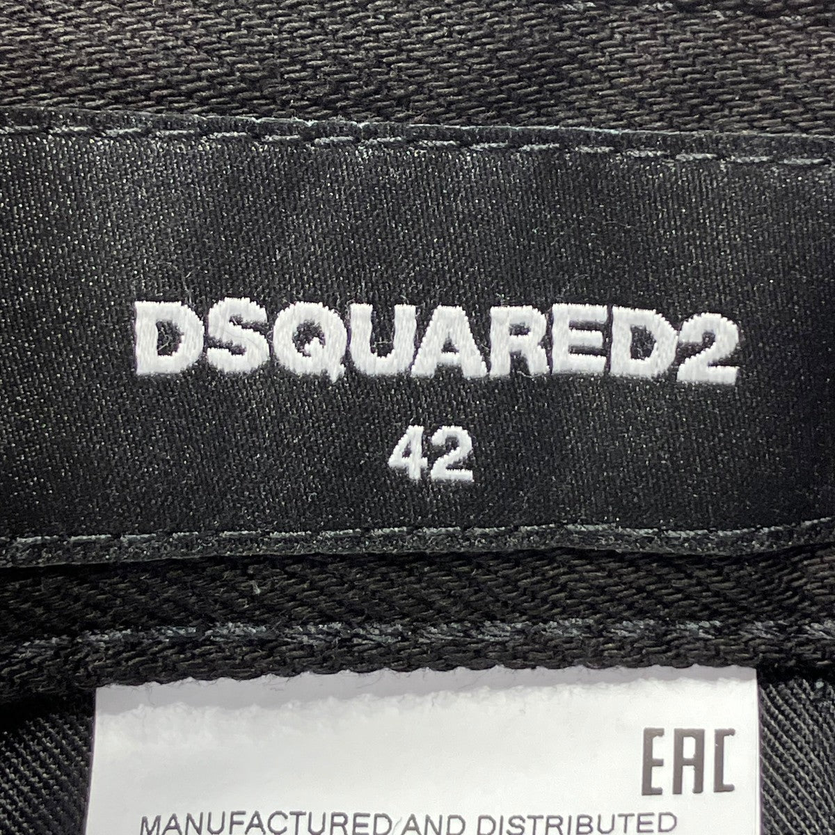 DSQUARED2(ディースクエアード) スキニージーンズS74LB0695 S30564