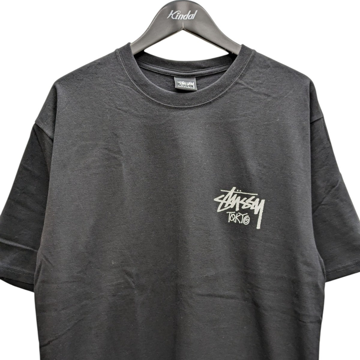 stussy(ステューシー) STOCK TOKYO SS25 TEE プリントTシャツ