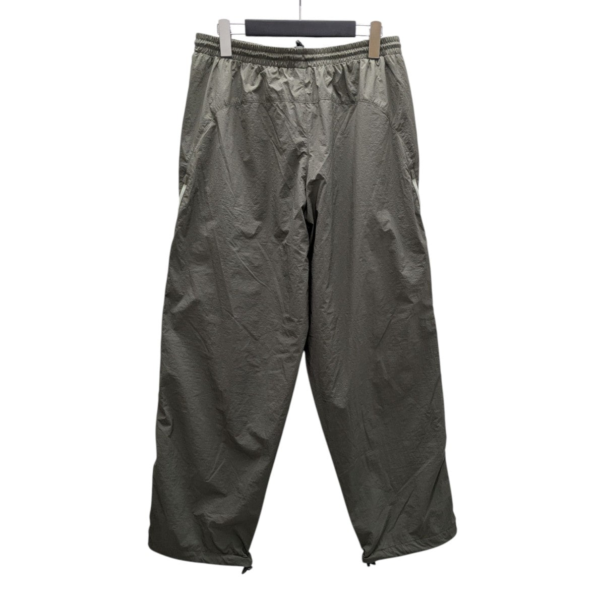 PALACE(パレス) VENTILE IT JOGGERナイロンジップパンツ