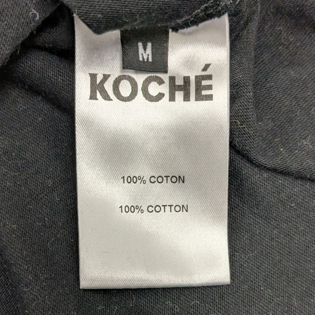 ロゴTシャツ