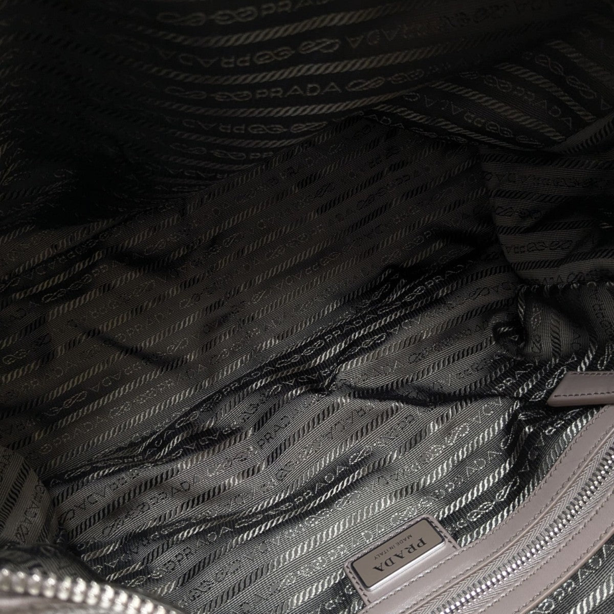 PRADA(プラダ) ヴィッテロダイノレザー ショルダーバッグ2VH182 2VH182