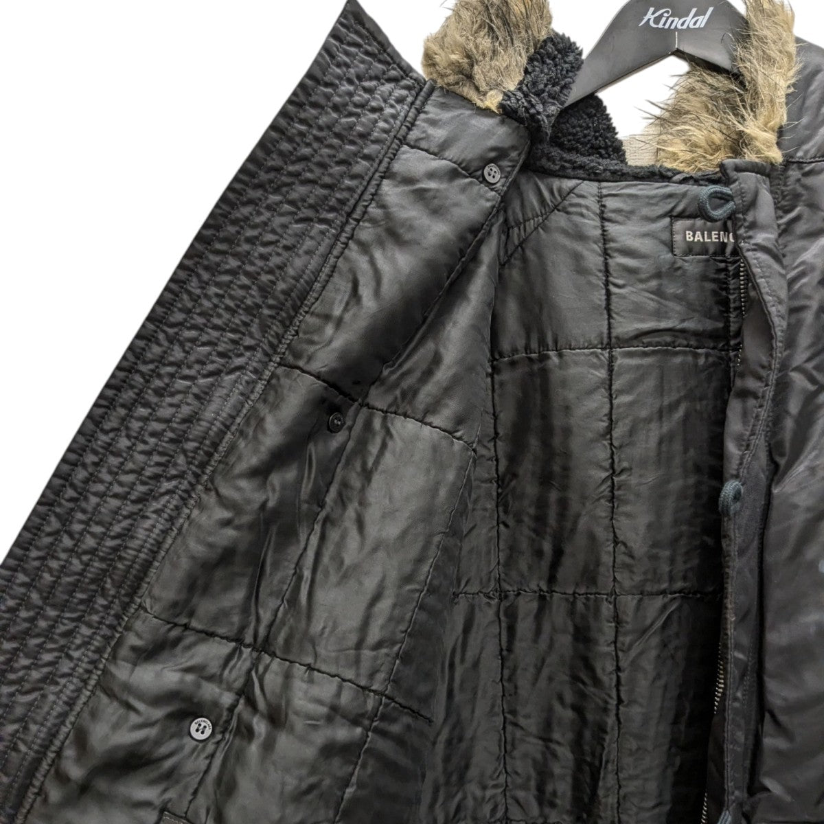 BALENCIAGA(バレンシアガ) 23FW MILITARY PARKA JACKET ファー