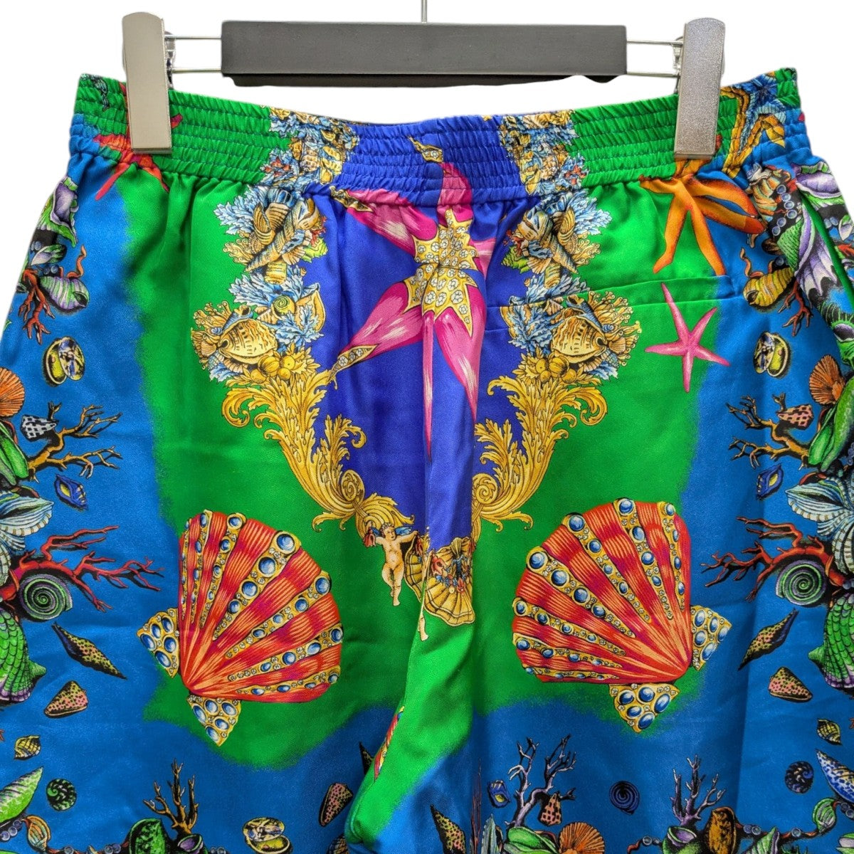 VERSACE(ヴェルサーチ) シルクハーフパンツ A86432 マルチカラー