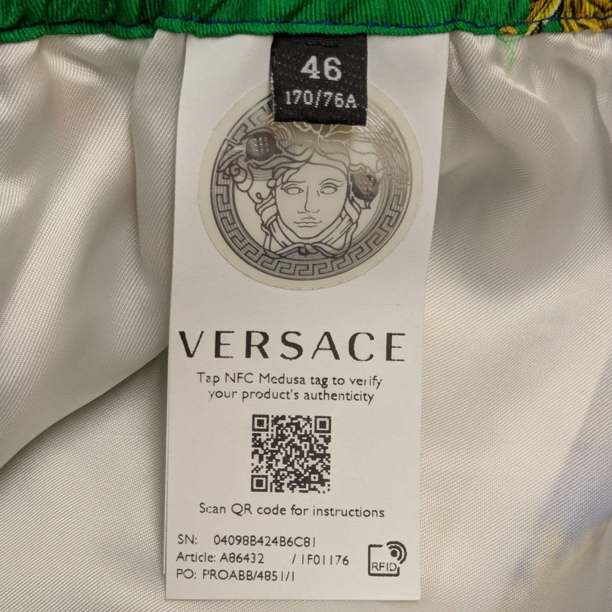 VERSACE シルクハーフパンツ 古着・中古-5枚目のアイテム画像