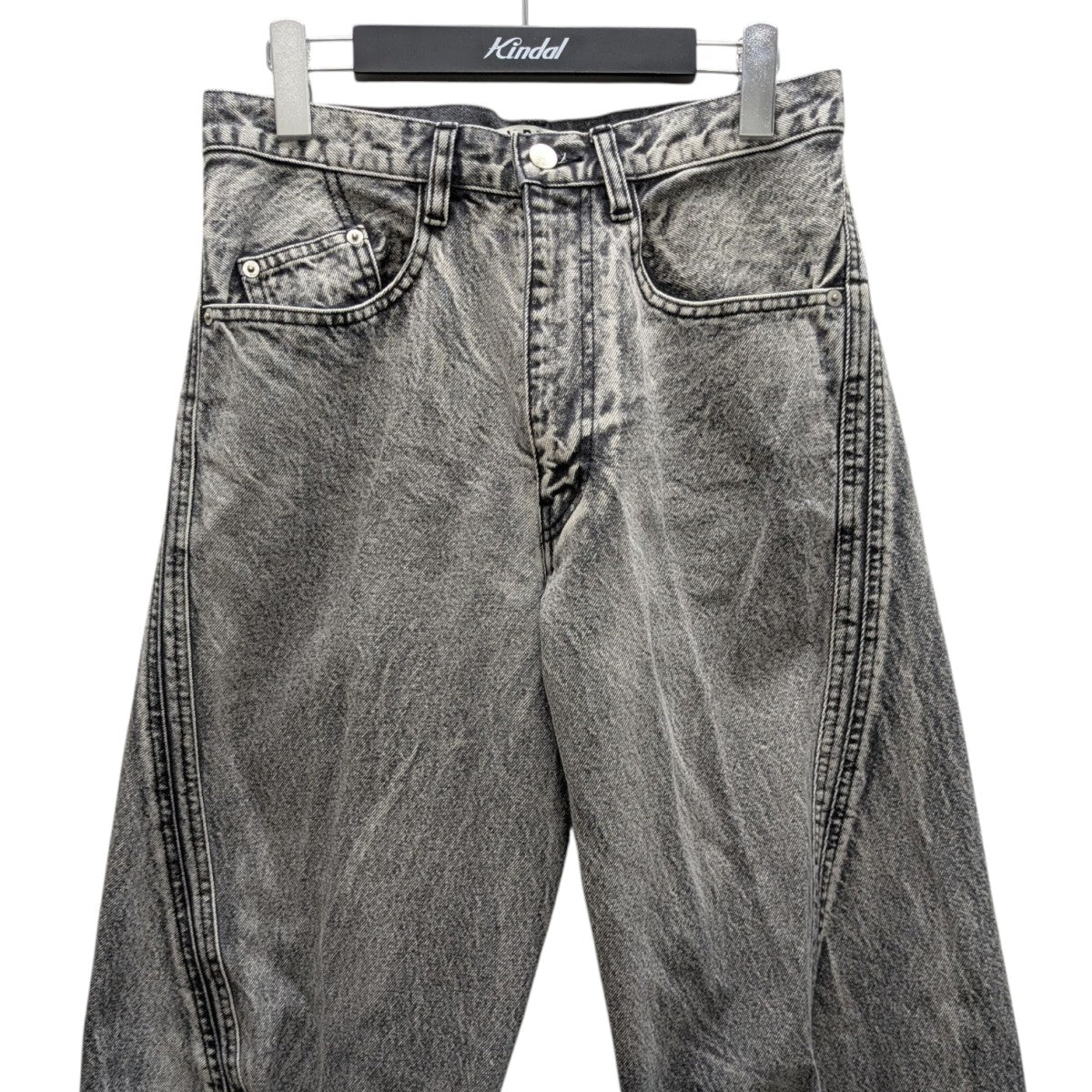 NVRFRGT(ネバーフォーゲット) ツイストレグデニムパンツ