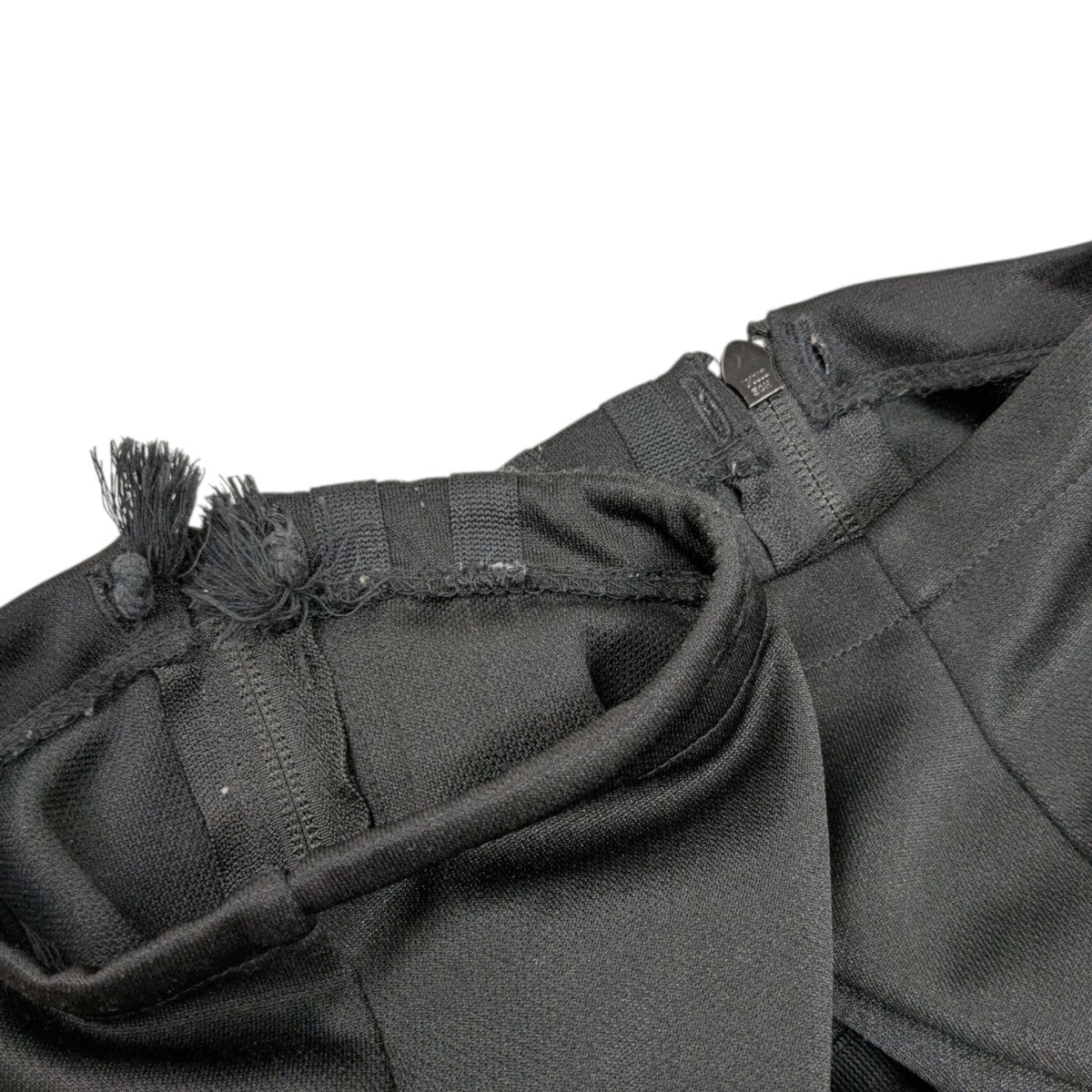 【新品】doublet カオス刺繍トラックパンツブラックMサイズ doublet - 19SSカオス刺繍トラックパンツ - CHAOS EMBROIDERY