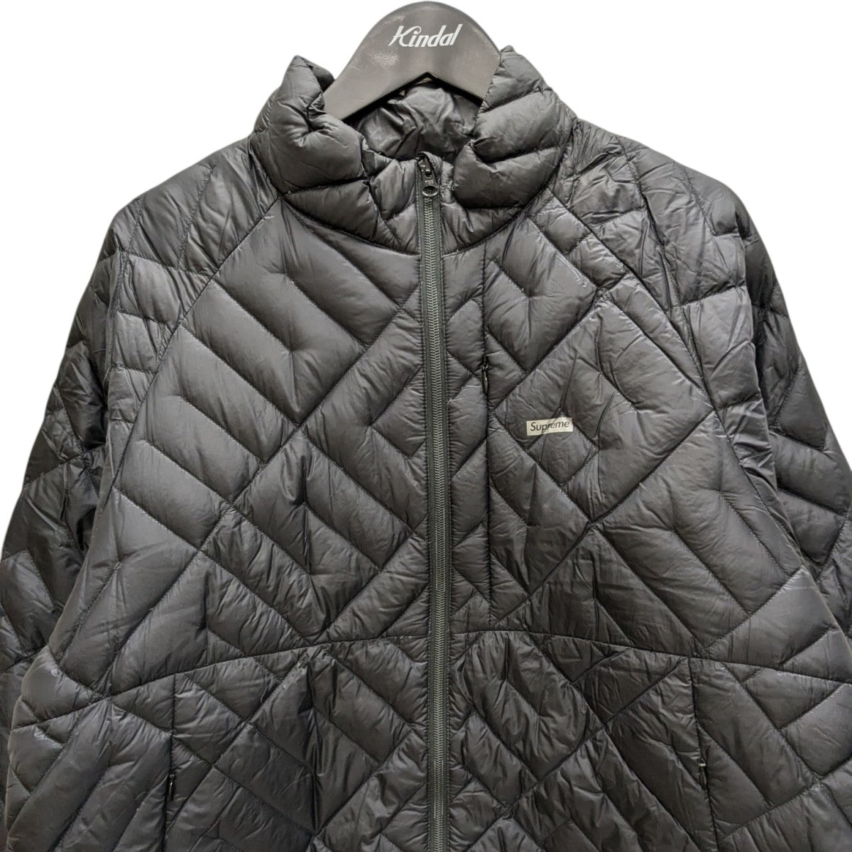 Supreme(シュプリーム) Spellout Quilted lightweight Down Jacket