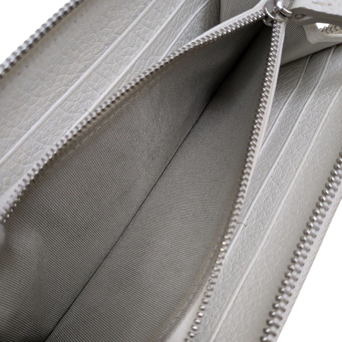 Maison Margiela(メゾンマルジェラ) ラウンドジップウォレット