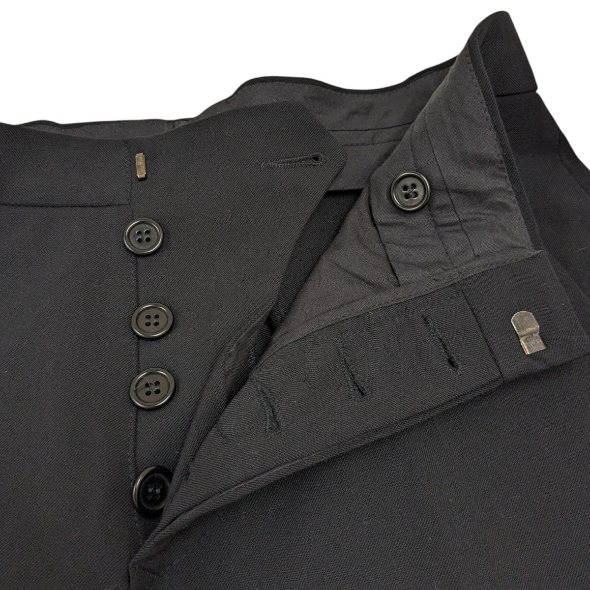 DIRK BIKKEMBERGS(ダークビッケンバーグ) スラックス ブラック