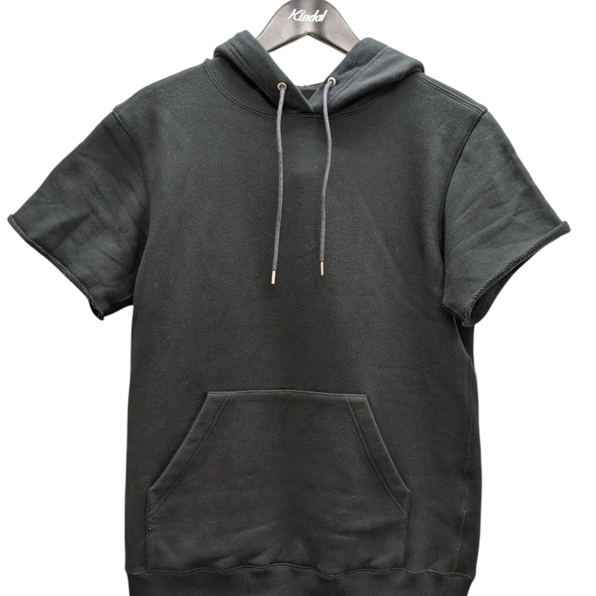 sacai ミリタリードッキングワンピース sacaiからドーバー銀座限定ワンピース＆メンズアウター、デニム