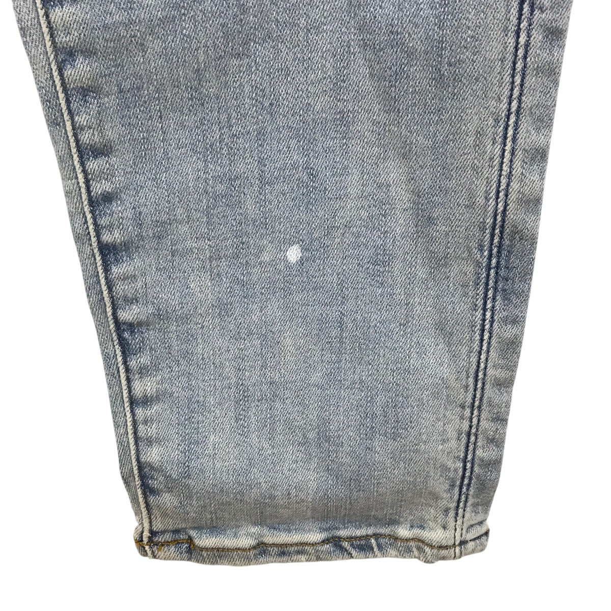 ダメージ加工デニムパンツ