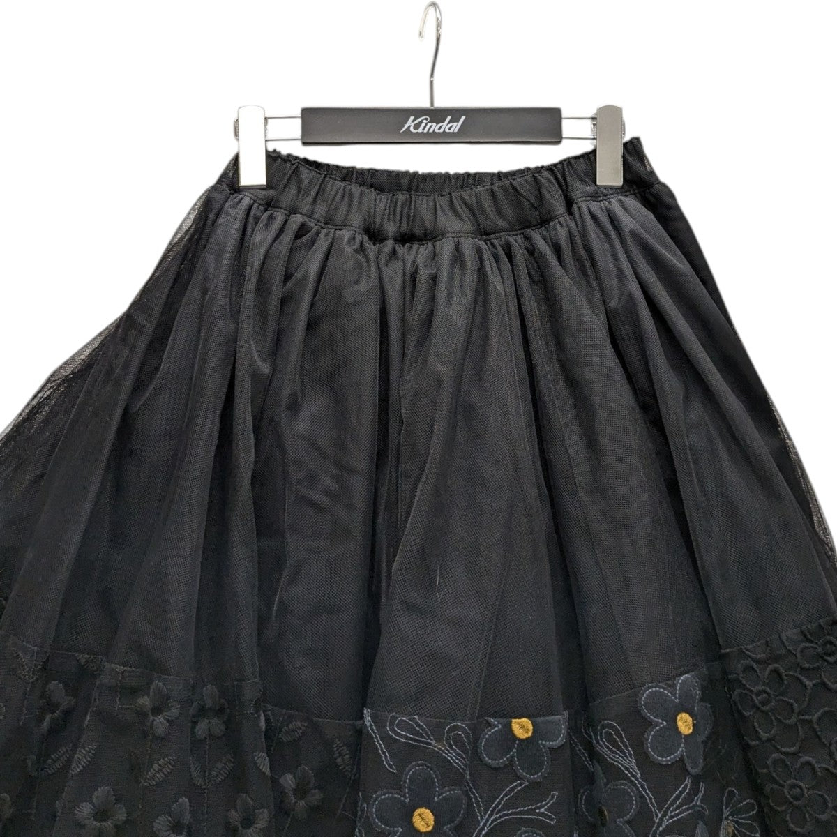 COMME des GARCONS(コムデギャルソン) 花柄刺繍スカートgb-s021