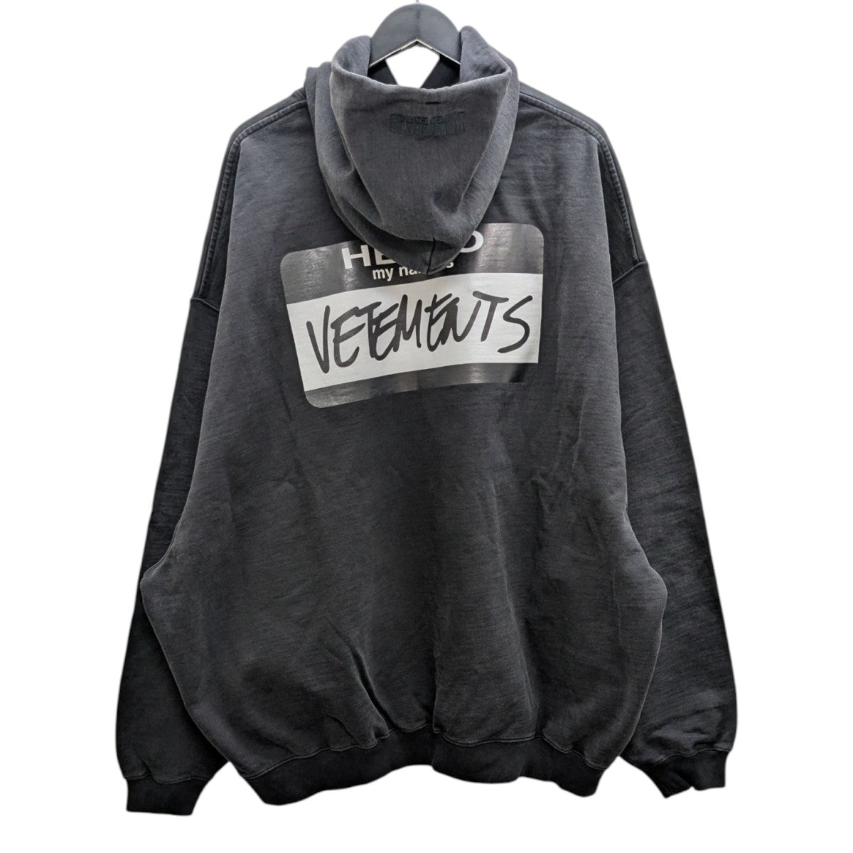 VETEMENTS(ヴェトモン) Hello My Name Is VETEMENTS Hoodie プル