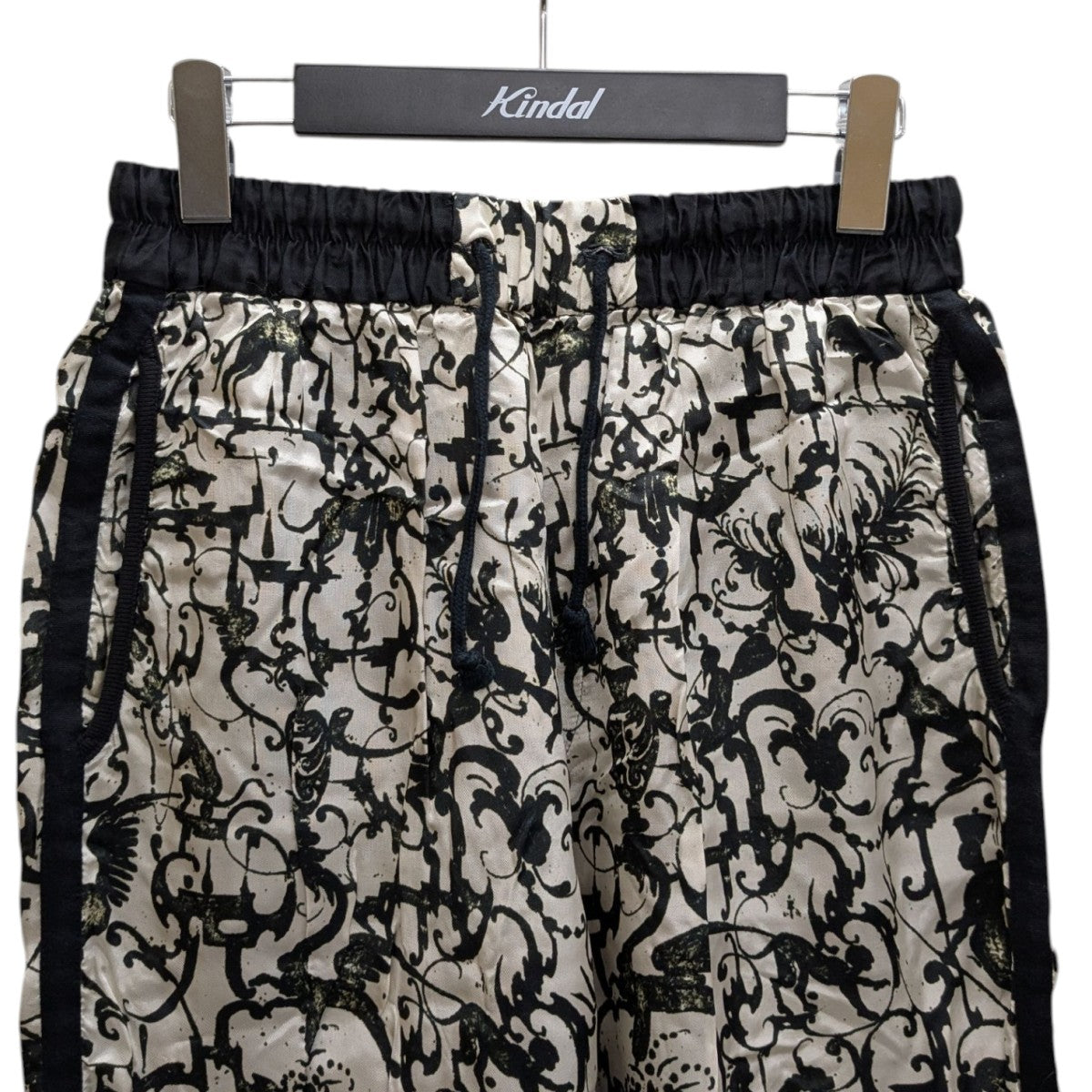 DRIES VAN NOTEN ドリスバンノッテン　シルクショートパンツ ショートパンツ シルク Dries Van Noten(ドリス ヴァン ノッテン