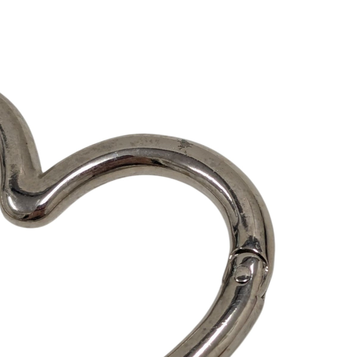 basicks ハートカラビナ　新品未使用 BASICKS - 【残りわずか】Heart Carabiner | ACRMTSM ONLINE STORE