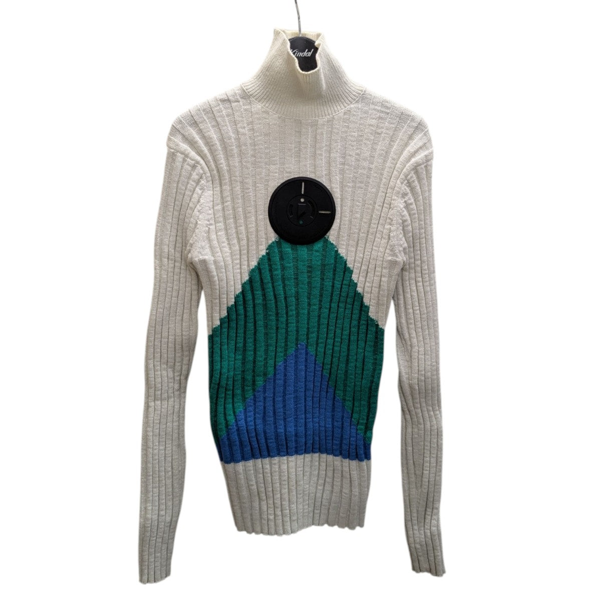 タートルネックニット