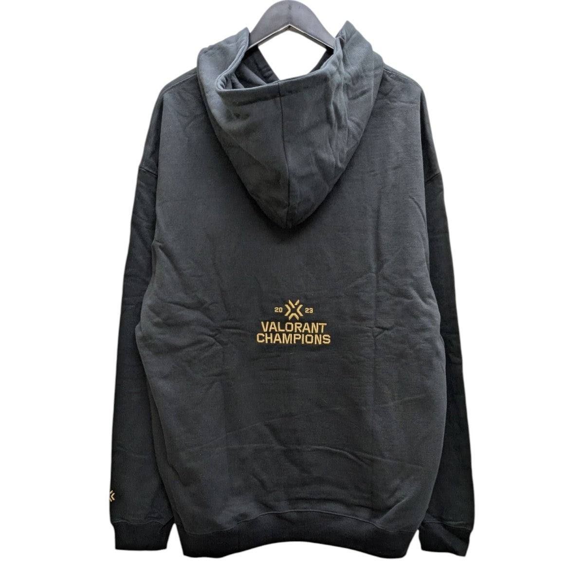VR × VALORANT CHAMPIONS HOODIE フーディー