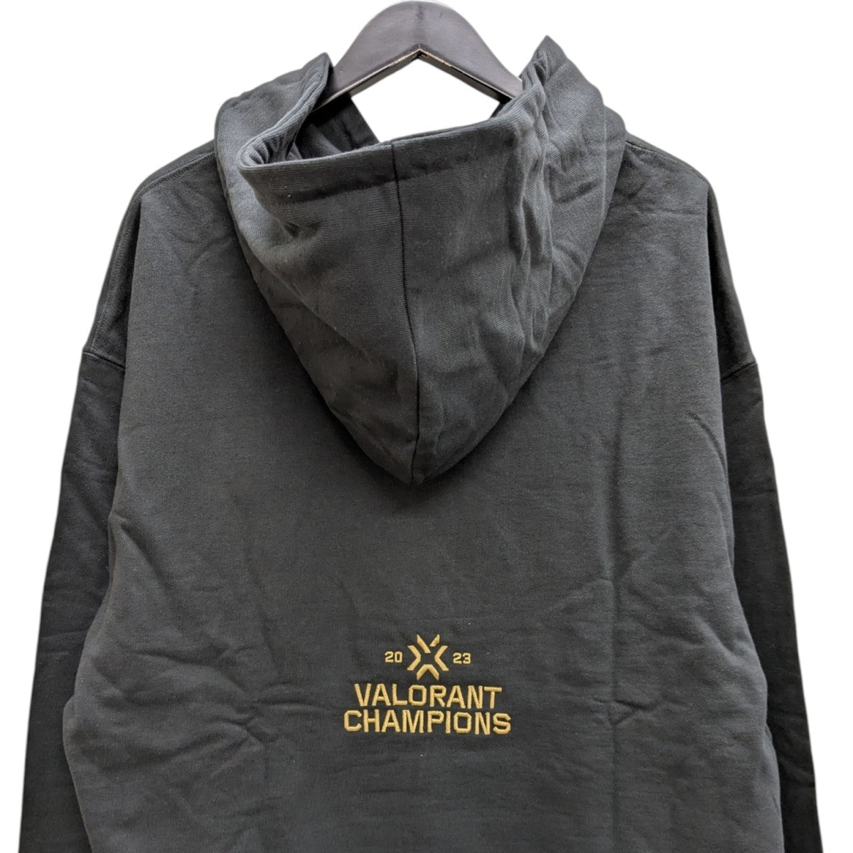 VR × VALORANT CHAMPIONS HOODIE フーディー