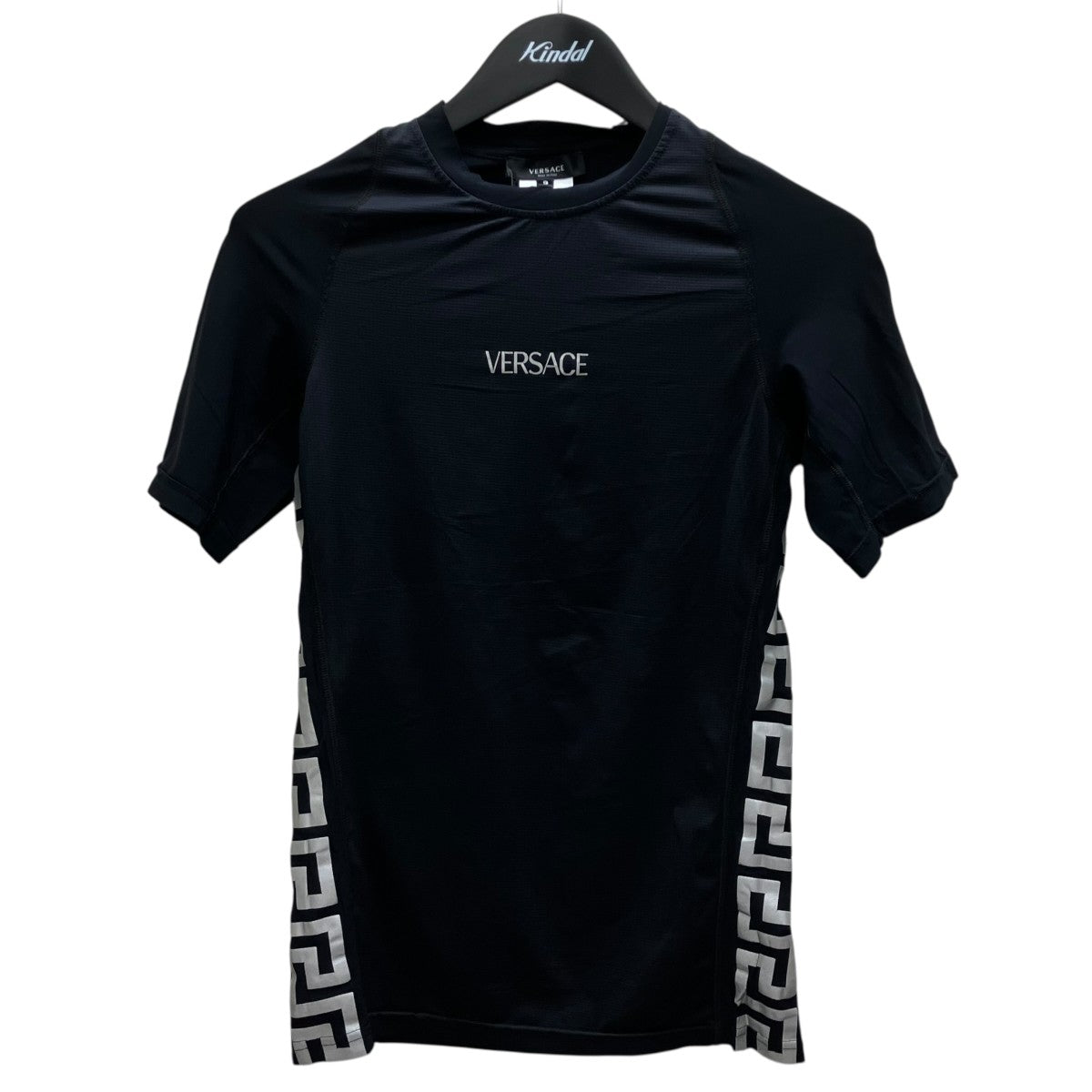 フロントロゴTシャツ