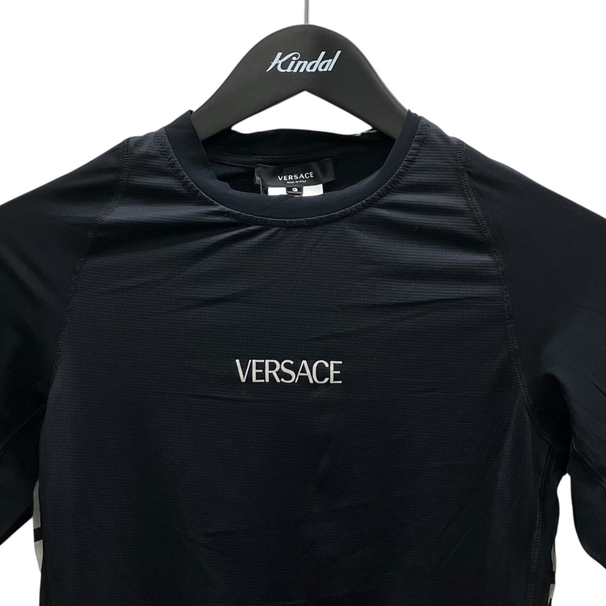 フロントロゴTシャツ