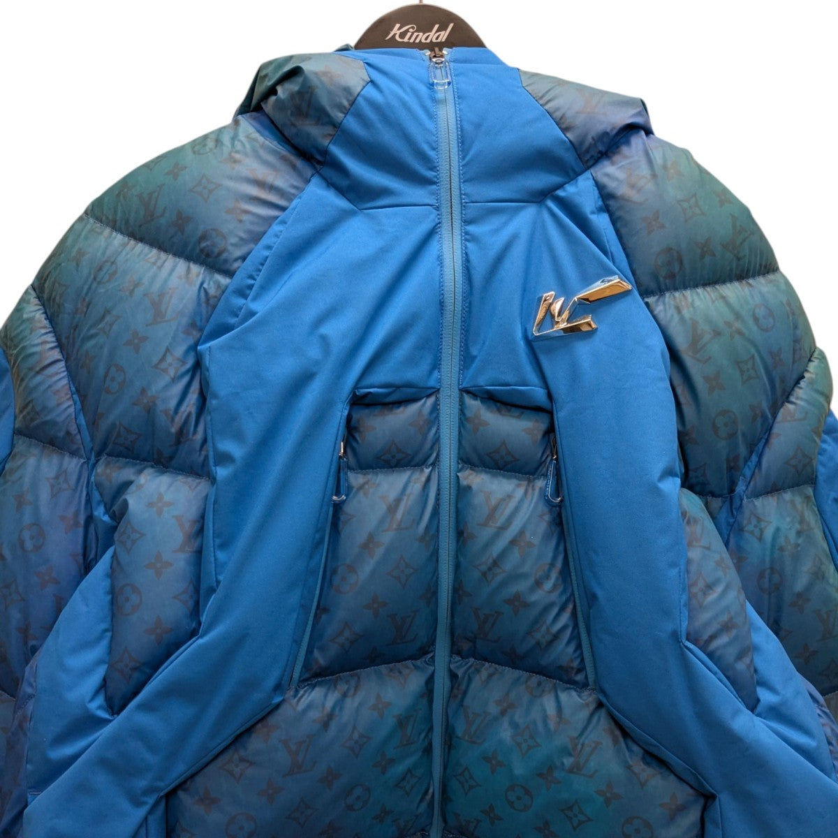 LOUIS VUITTON(ルイヴィトン) ヒートリアクティブダウンジャケット